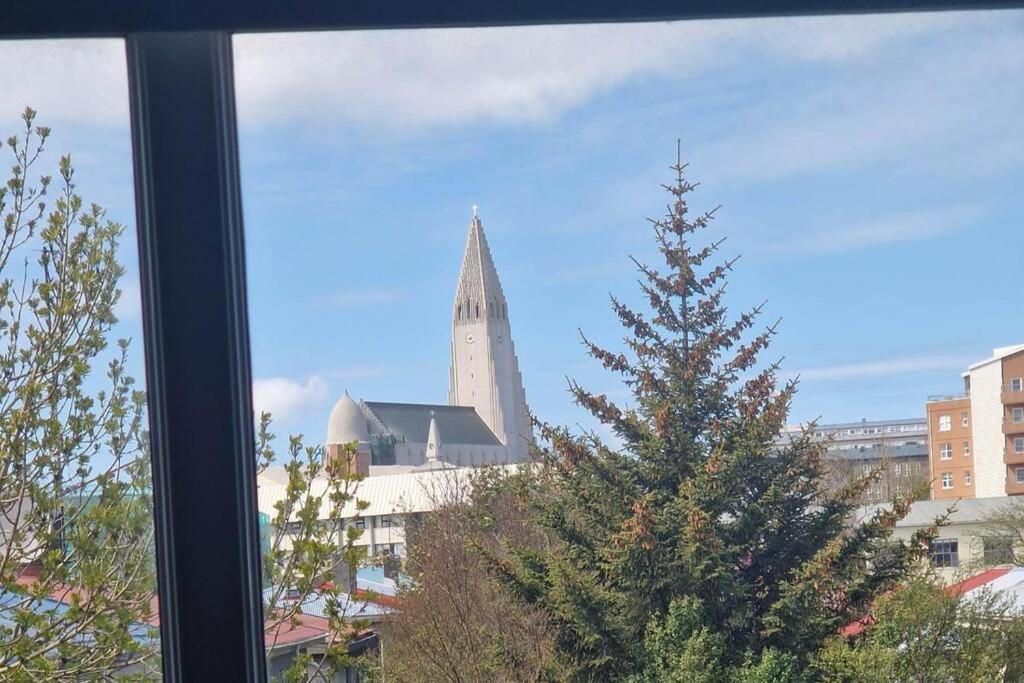 In Downtown Leilighet